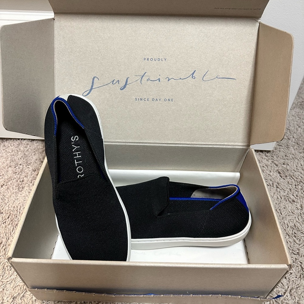 Black Rothy’s sneakers -size 6.5